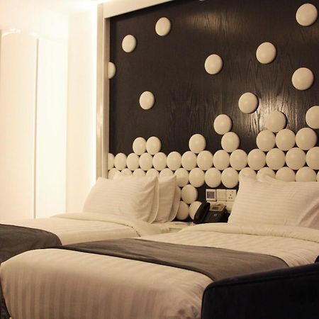 Grace 21 Smart Hotel Дака Екстериор снимка